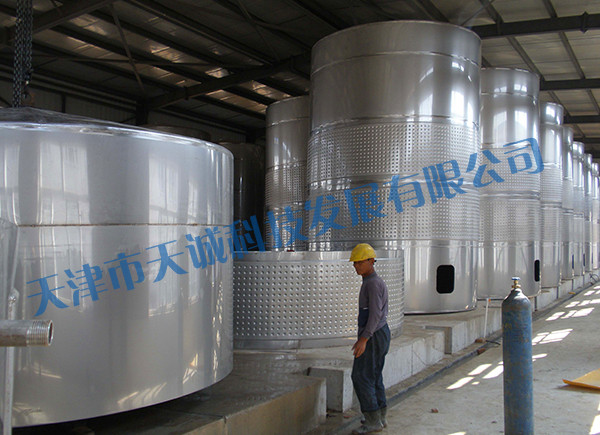 ���P������